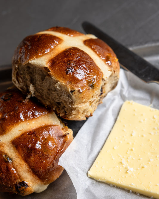Traditional Hot X Buns